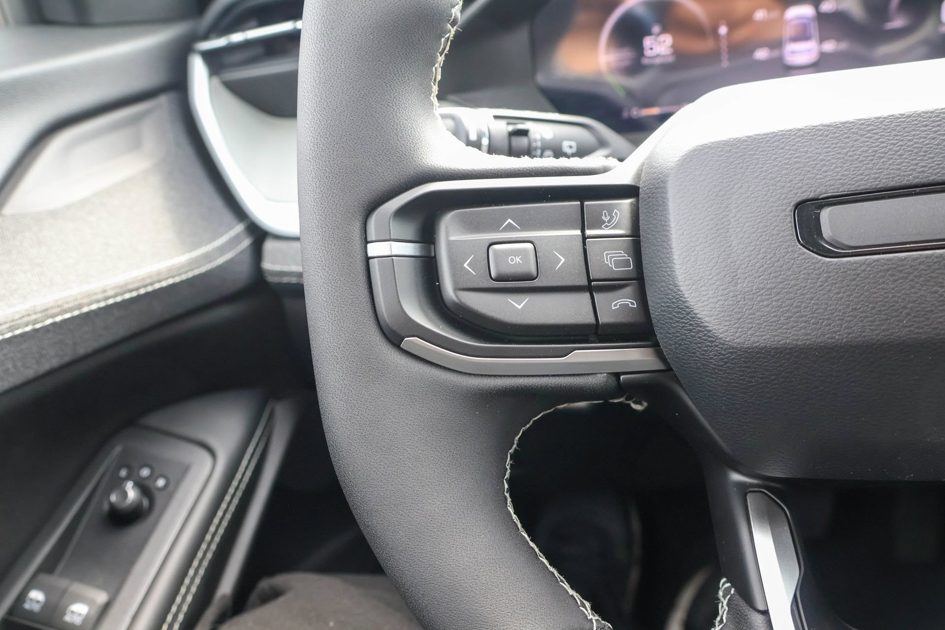 New 2026 Jeep Cherokee Laredo AWD/4WD image 27