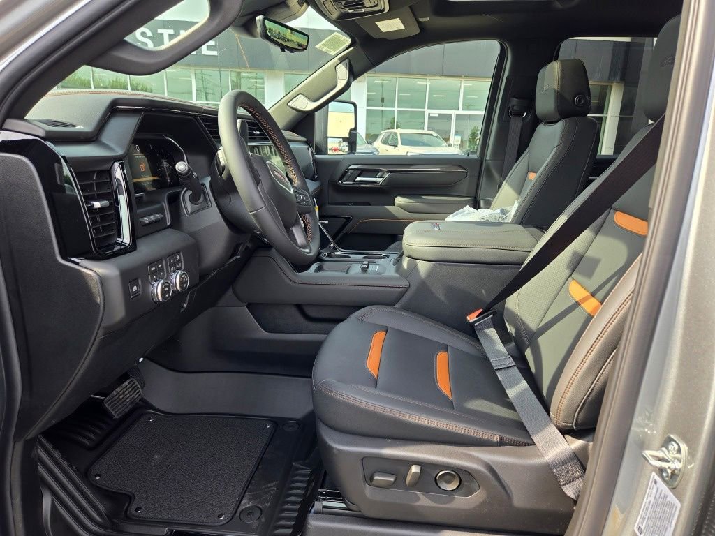 New 2026 GMC Sierra 2500 AT4 w/ AT4 Premium Plus Package AWD/4WD image 38