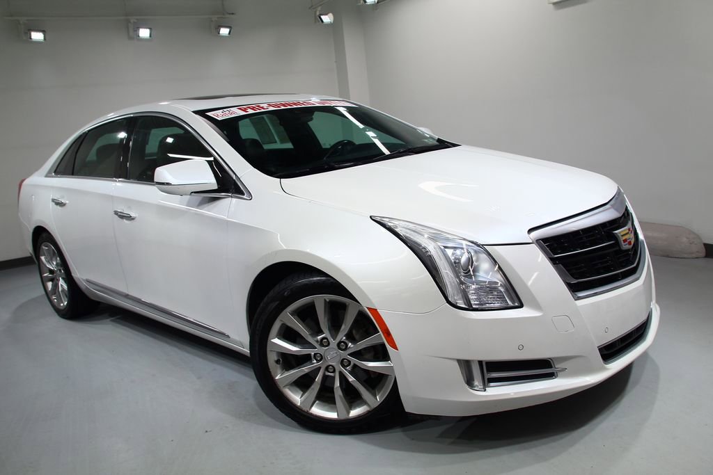 Used 2016 Cadillac XTS Luxury w/ Driver Awareness Package image 8