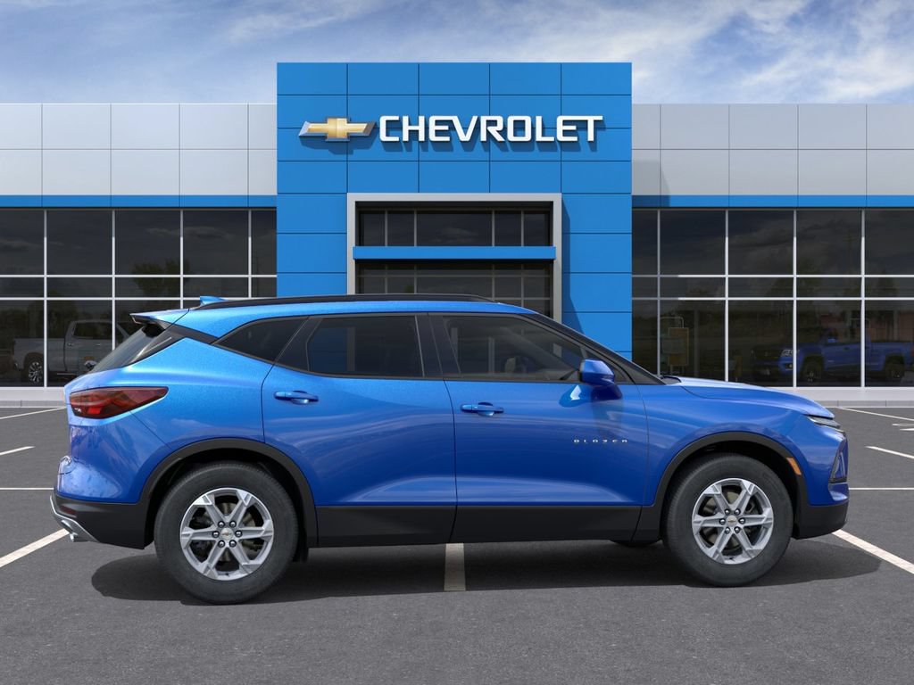 New 2026 Chevrolet Blazer LT w/ Convenience Package AWD/4WD image 5
