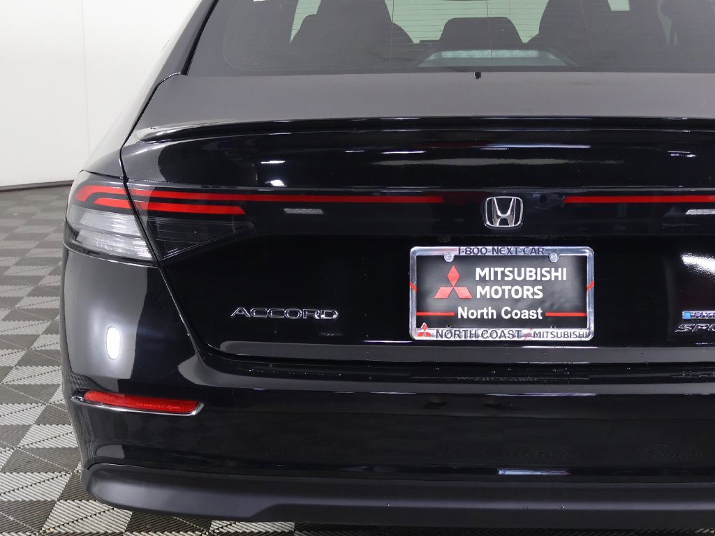 Used 2025 Honda Accord Sport image 16