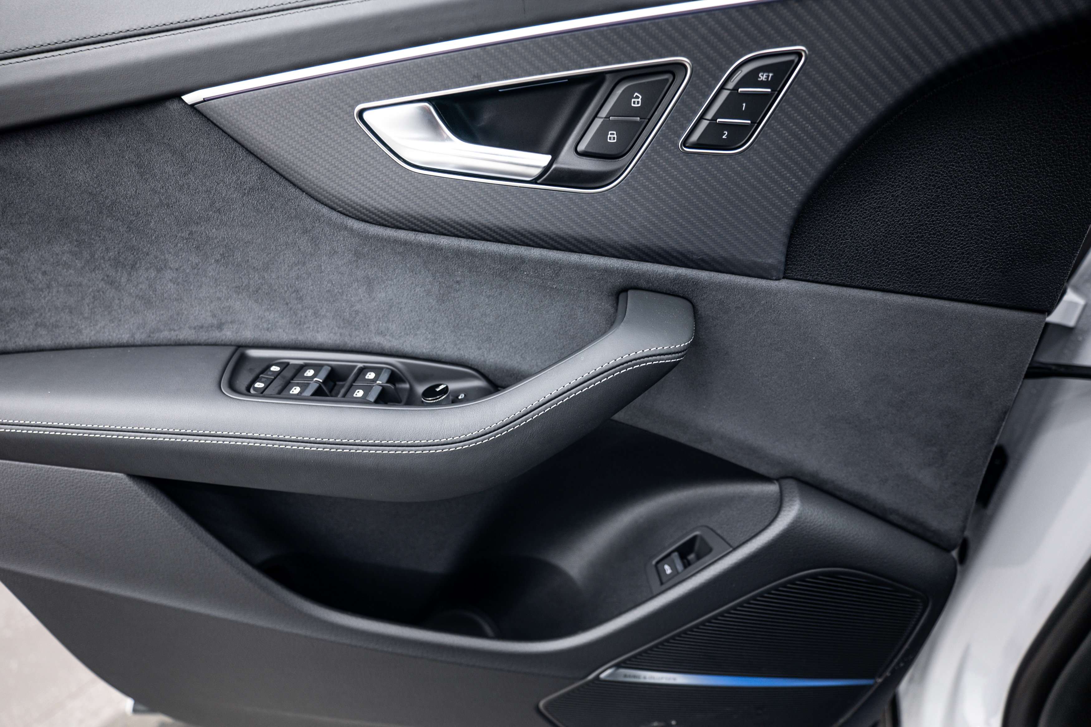 New 2026 Audi SQ8 Prestige image 13