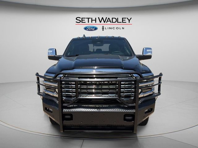 Used 2025 RAM 3500 Laramie AWD/4WD image 2