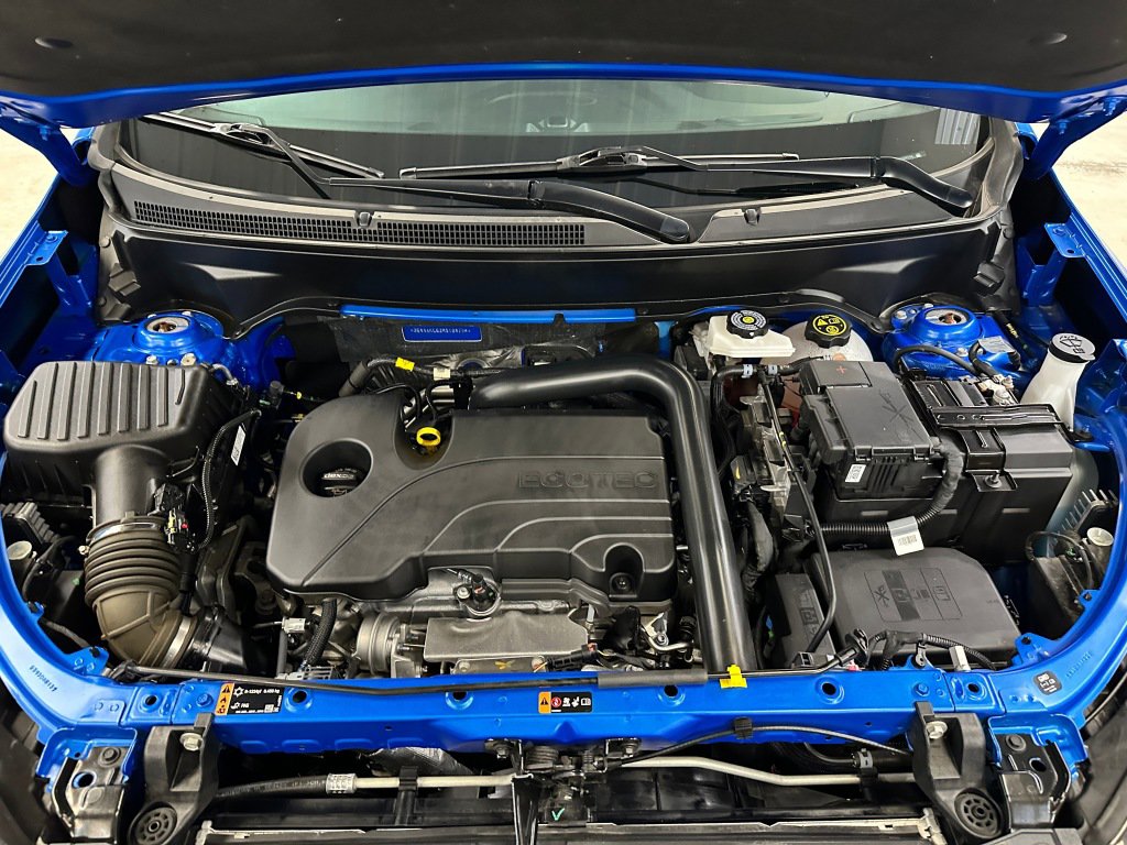 Certified 2024 Chevrolet Equinox LT w/ LPO, Floor Liner Package image 39