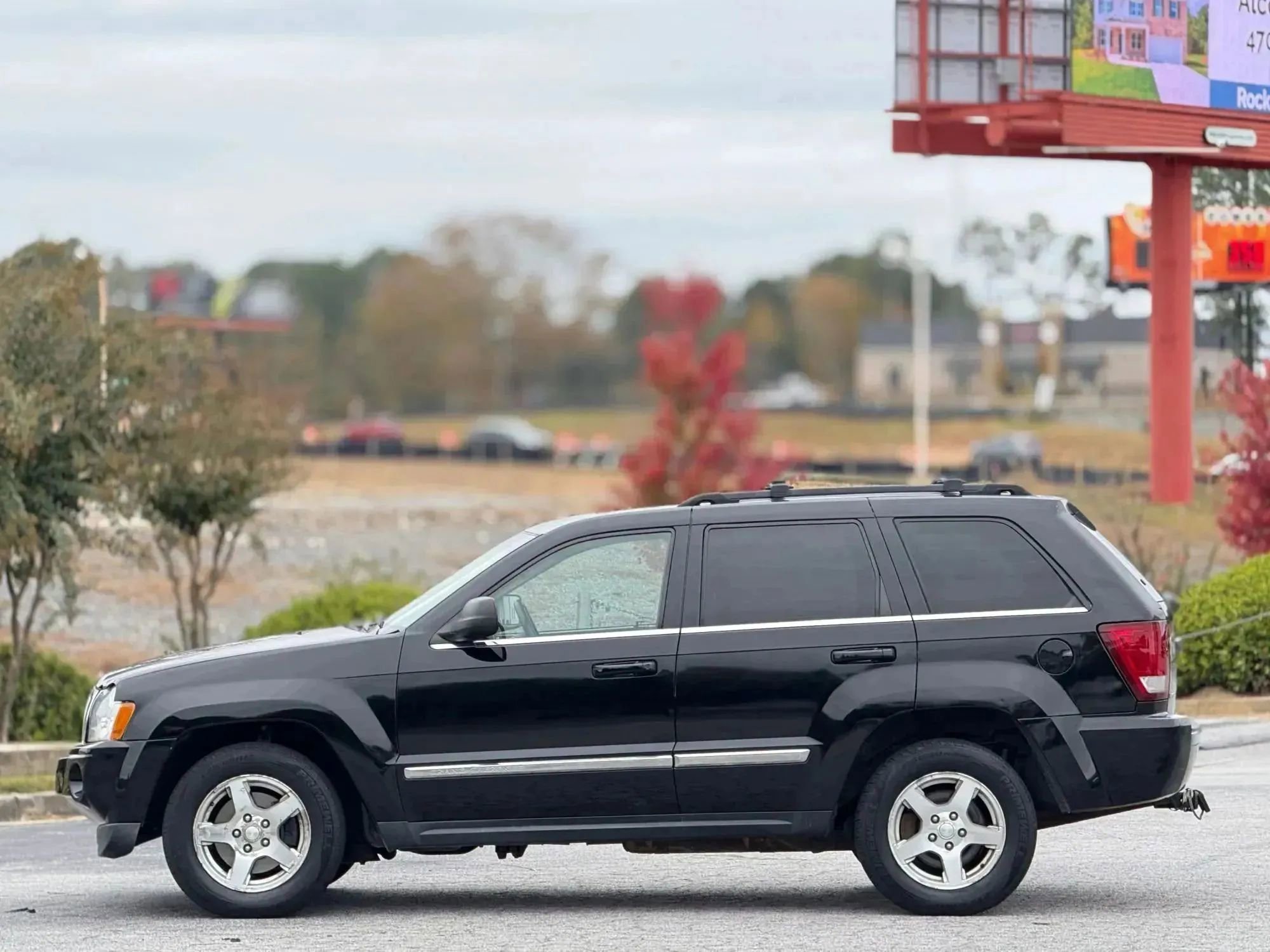 Used 2006 Jeep Grand Cherokee Limited image 8