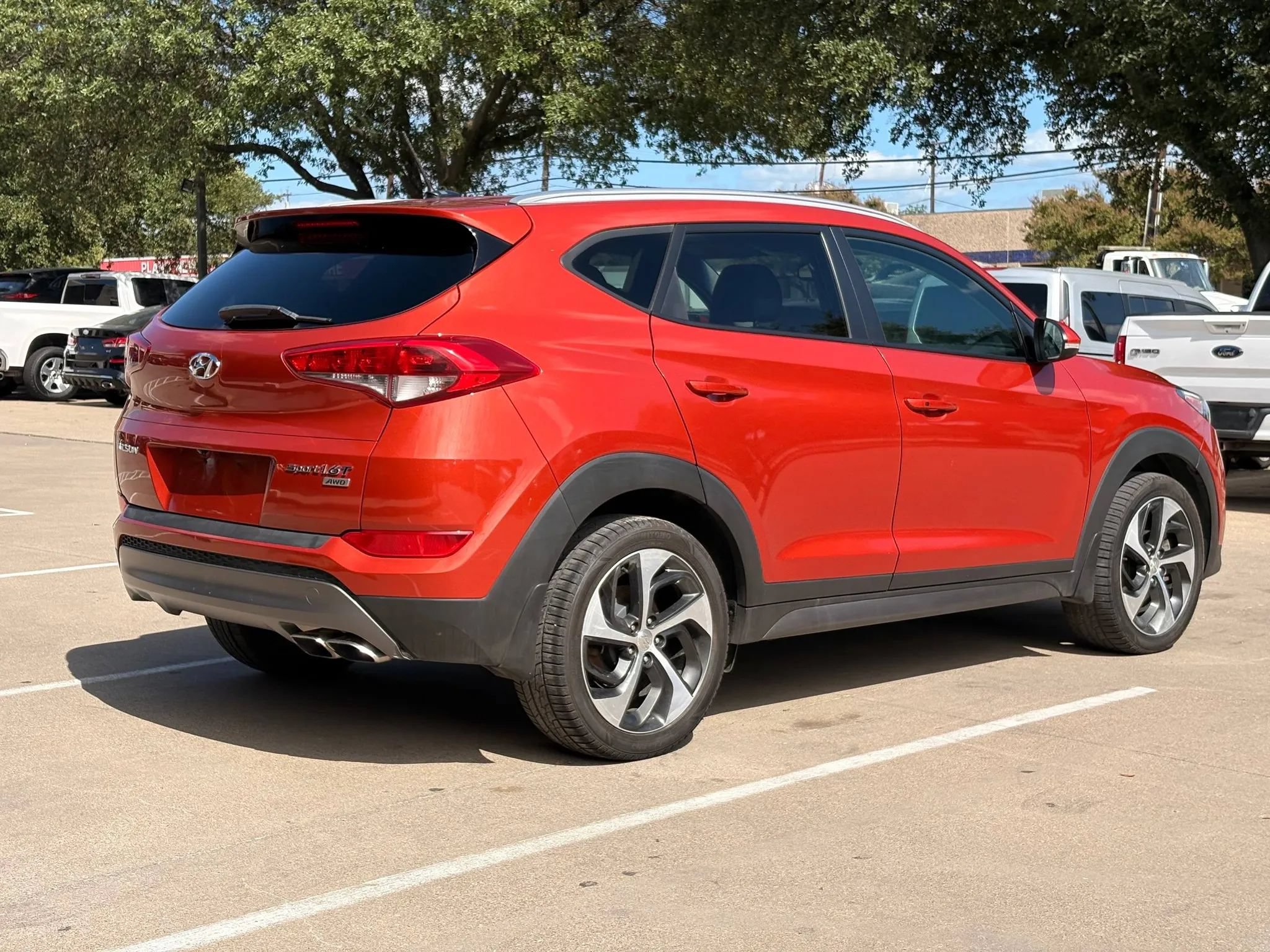 Used 2016 Hyundai Tucson Sport AWD/4WD image 3