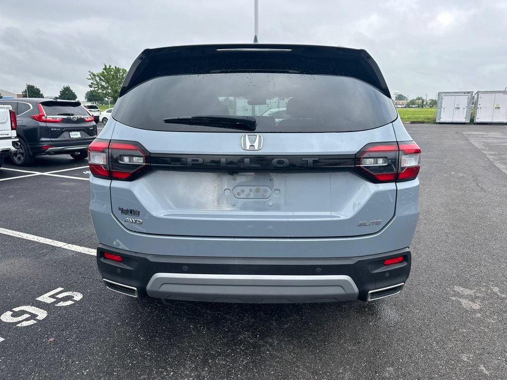 Used 2023 Honda Pilot Elite image 10