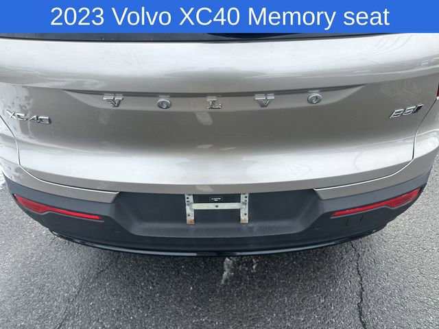 Used 2023 Volvo XC40 B5 Plus w/ Driver Assist Package image 16