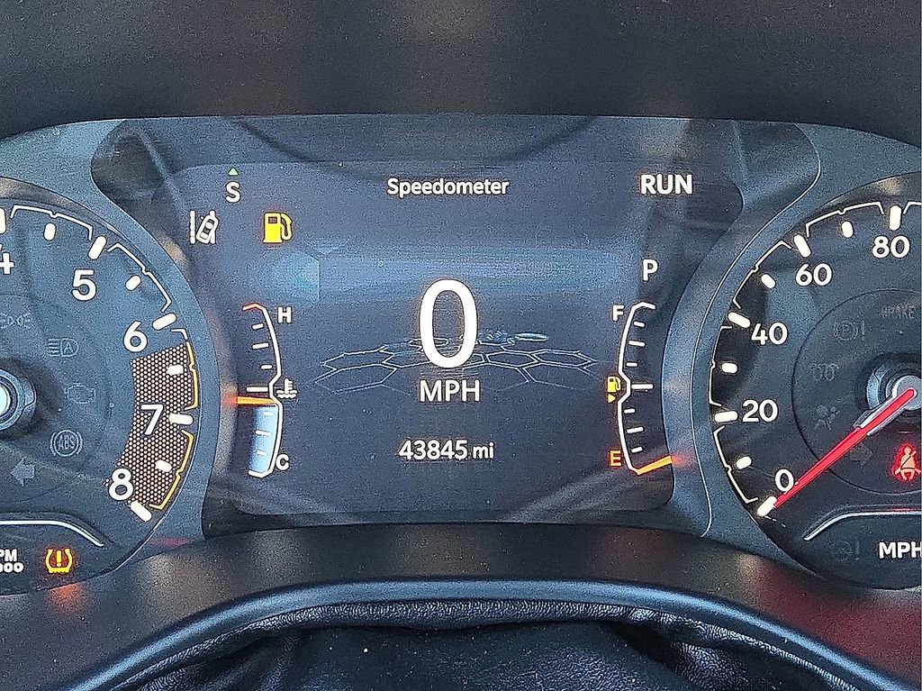 Used 2024 Jeep Compass Latitude image 27