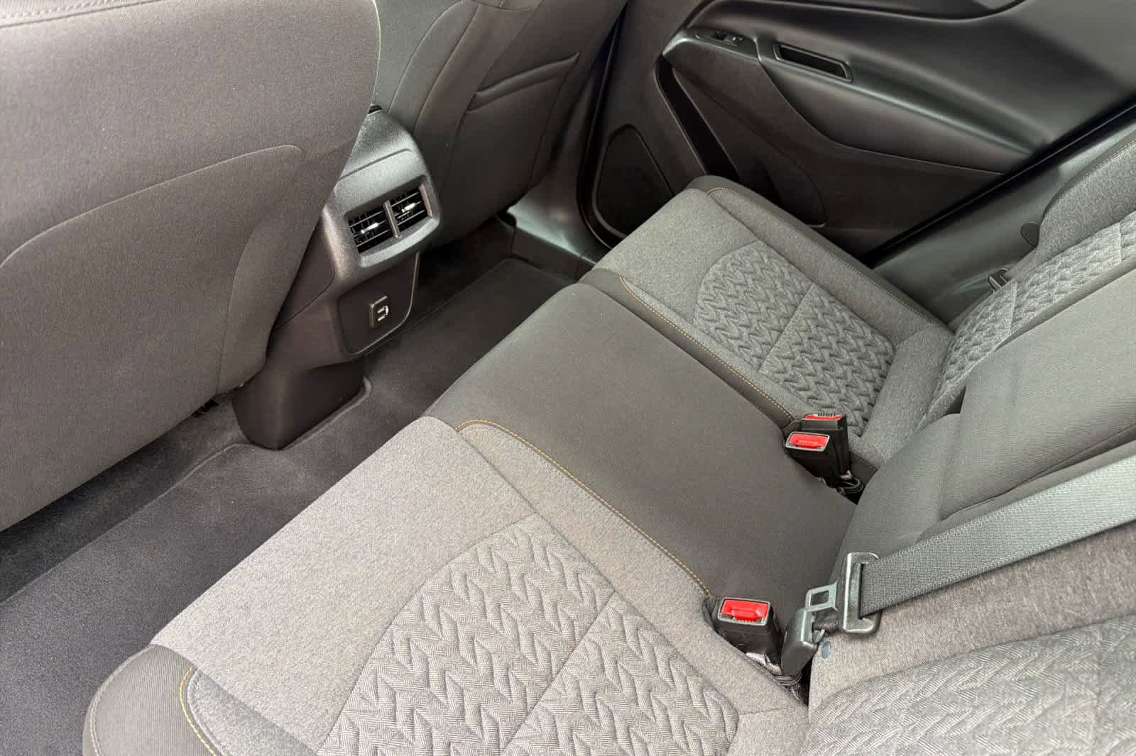 Used 2024 Chevrolet Equinox LT AWD/4WD image 4