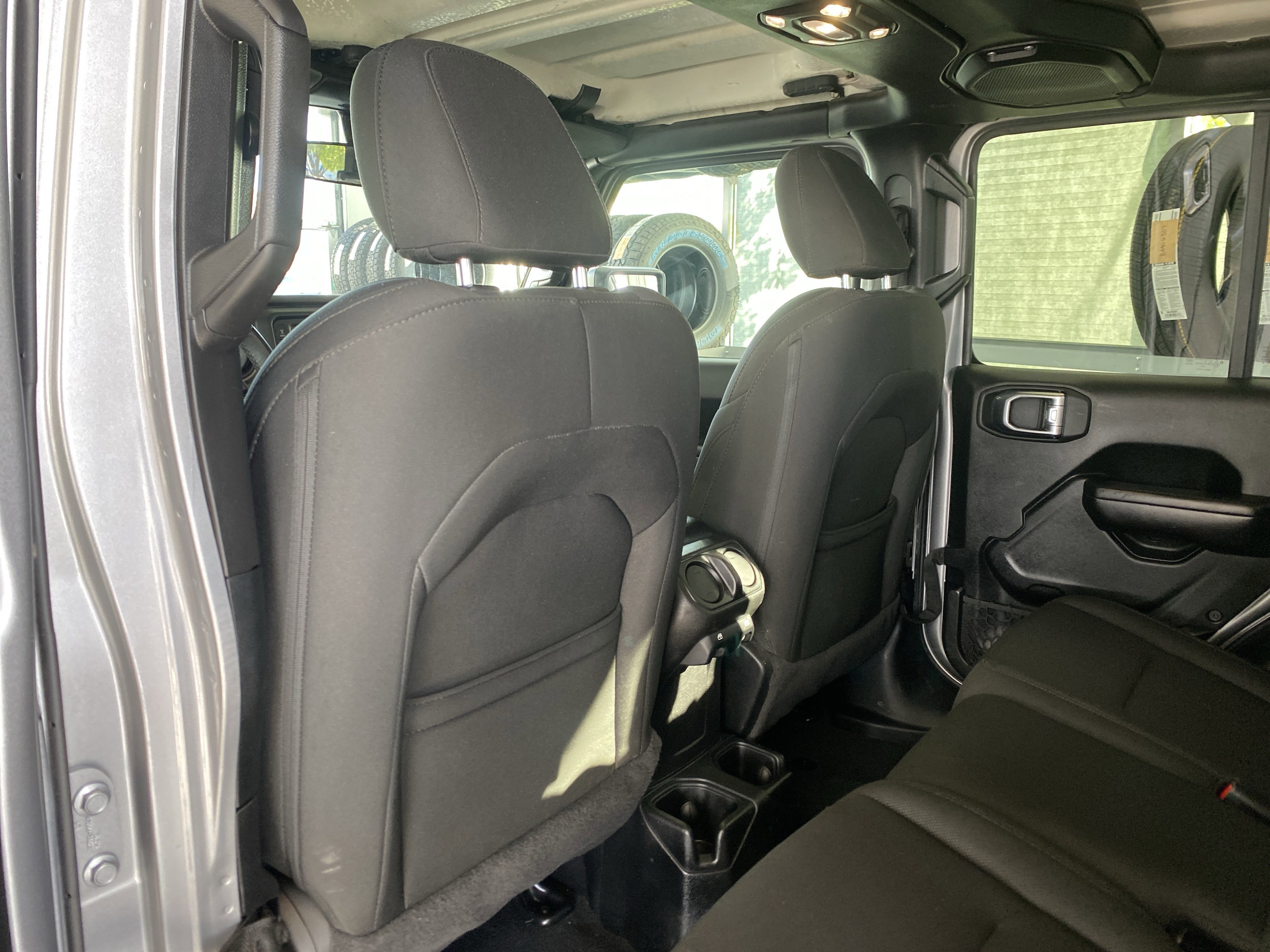 Used 2020 Jeep Gladiator Sport w/ Quick Order Package 24S image 21