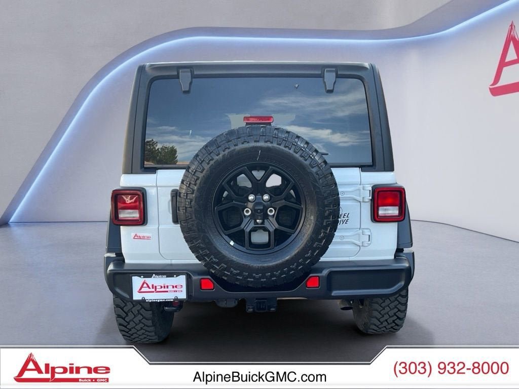 Used 2025 Jeep Wrangler Unlimited Sport AWD/4WD image 4