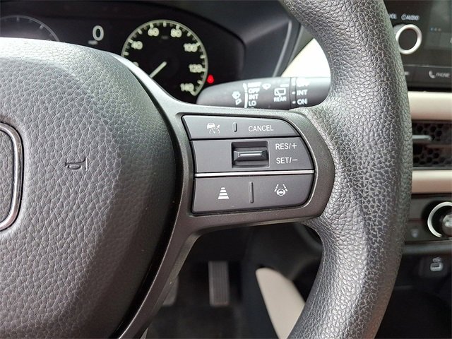 Used 2025 Honda HR-V LX image 18