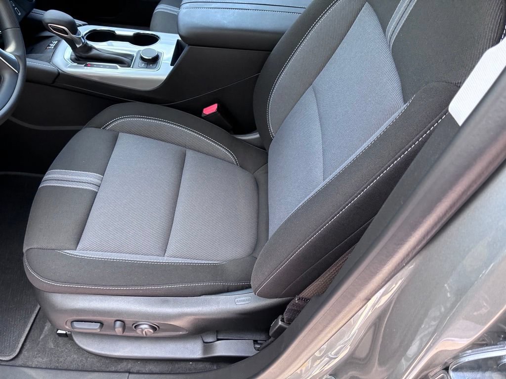 New 2026 Chevrolet Blazer LT w/ Convenience Package FWD image 22