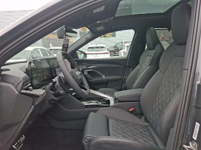 New 2026 Audi SQ5 Premium Plus AWD/4WD image 9