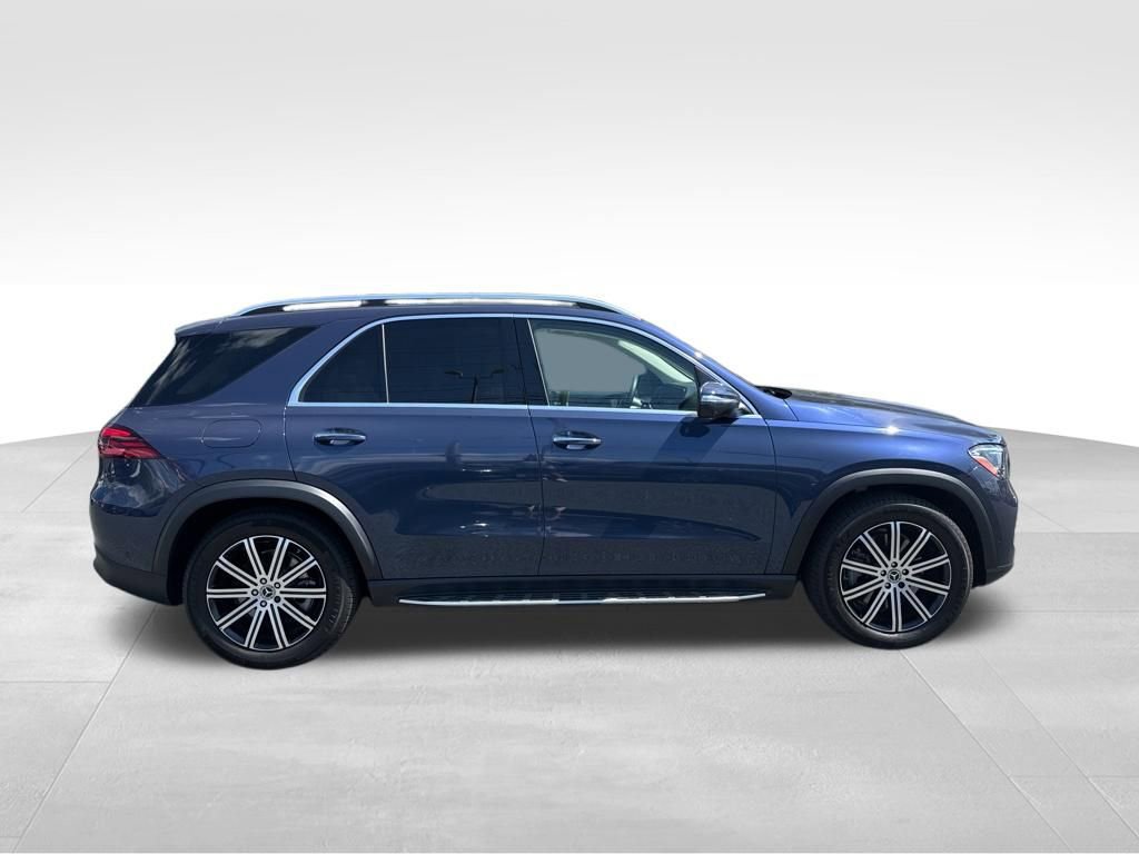 Used 2024 Mercedes-Benz GLE 450 4MATIC image 4