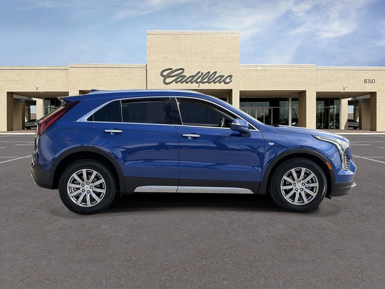 Used 2021 Cadillac XT4 Premium Luxury FWD image 4