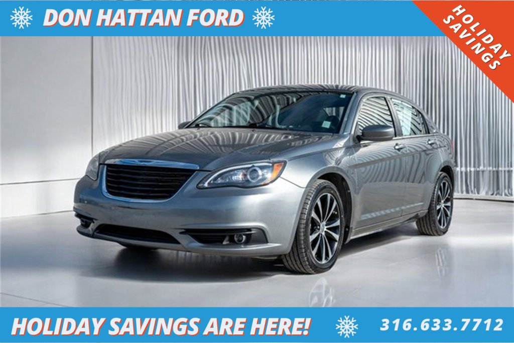 Used 2013 Chrysler 200 Limited