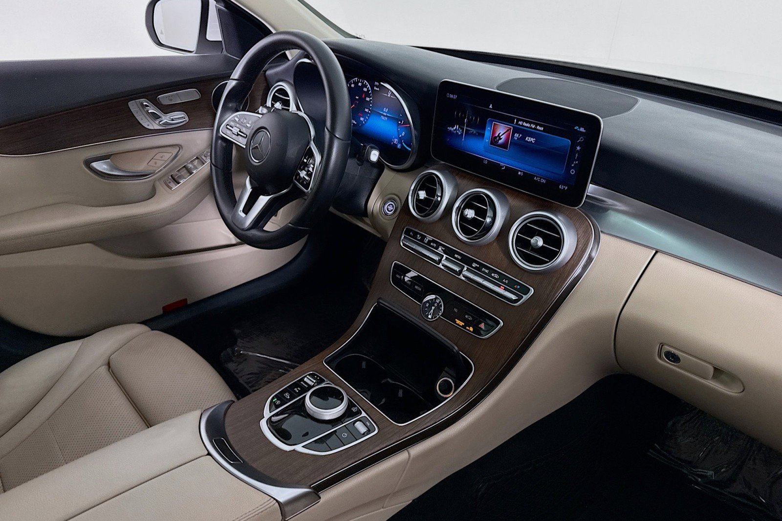 Certified 2020 Mercedes-Benz C 300 Sedan image 15