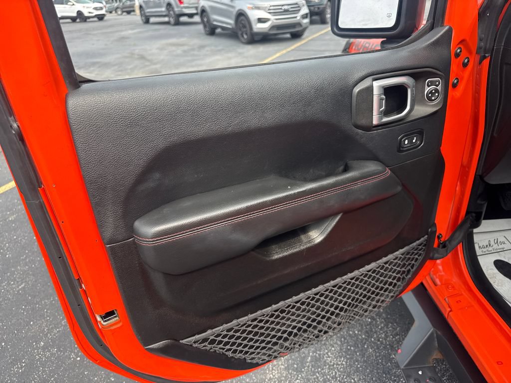 Used 2019 Jeep Wrangler Unlimited Rubicon AWD/4WD image 25