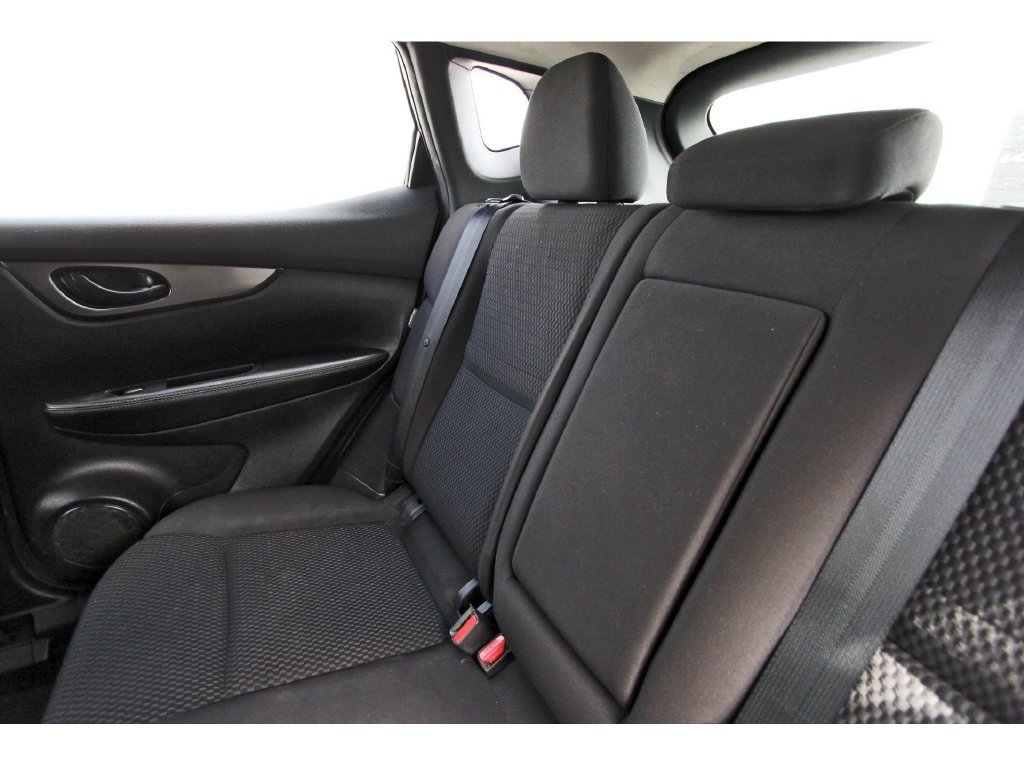 Used 2021 Nissan Rogue Sport S FWD image 12