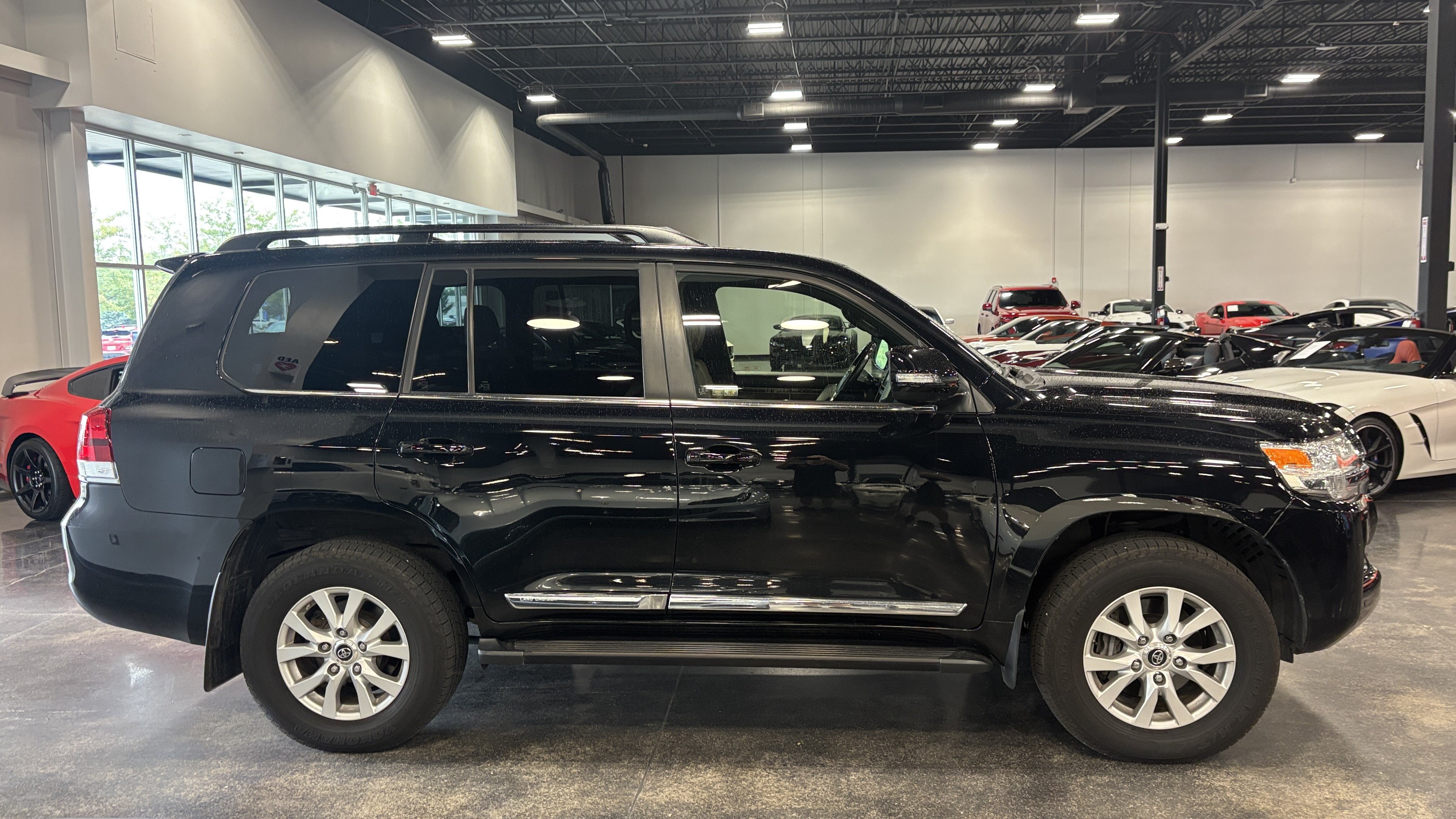 Used 2018 Toyota Land Cruiser AWD/4WD image 4