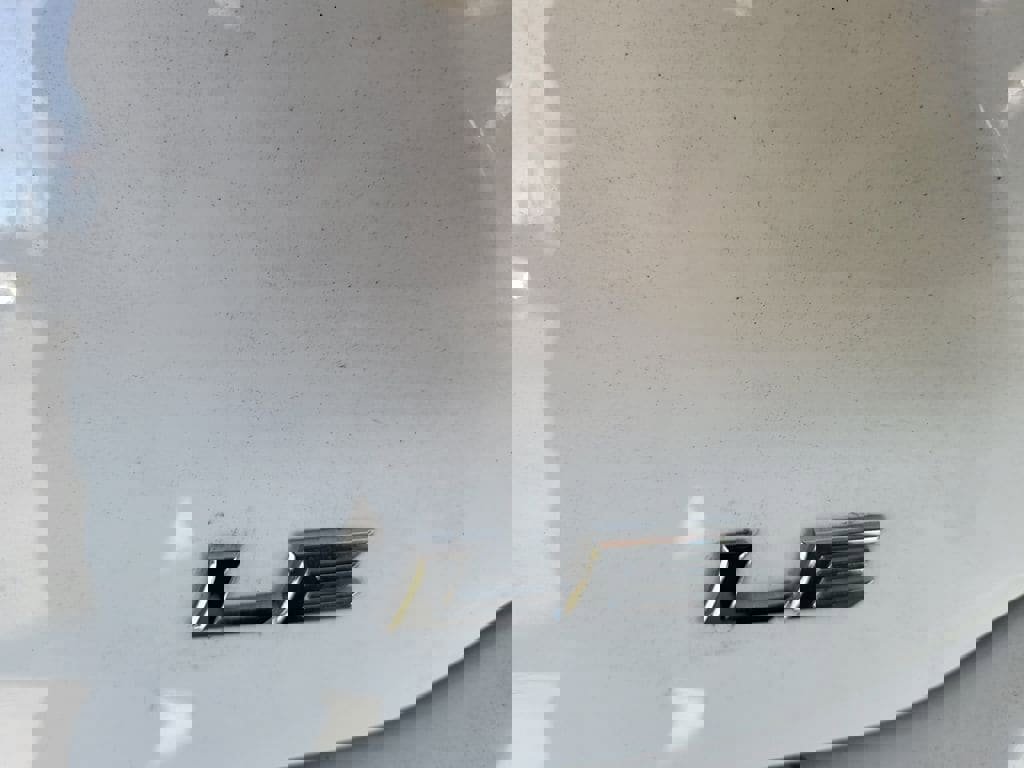 Used 2025 Toyota Camry LE image 5