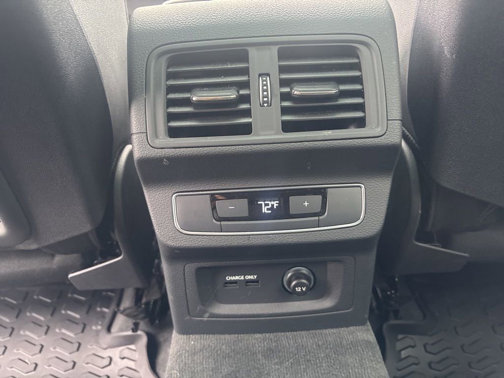 Used 2024 Audi Q5 2.0T Premium image 25