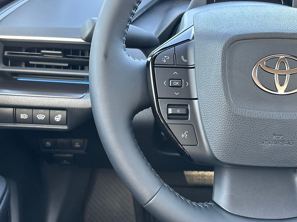 New 2026 Toyota Prius Plug-In Hybrid FWD image 16