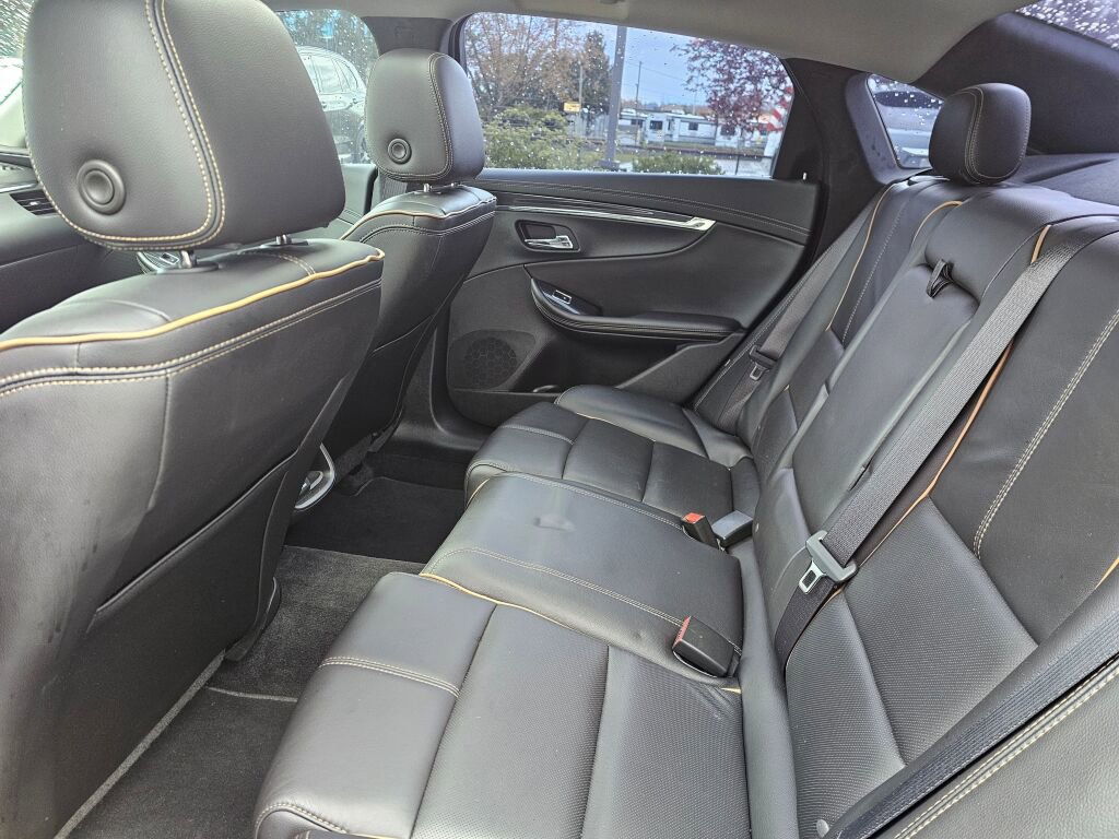 Used 2016 Chevrolet Impala LTZ w/ Enhanced Convenience Package image 21