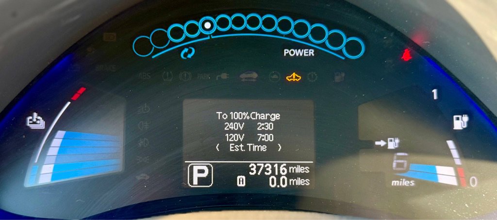 Used 2012 Nissan Leaf SL image 10