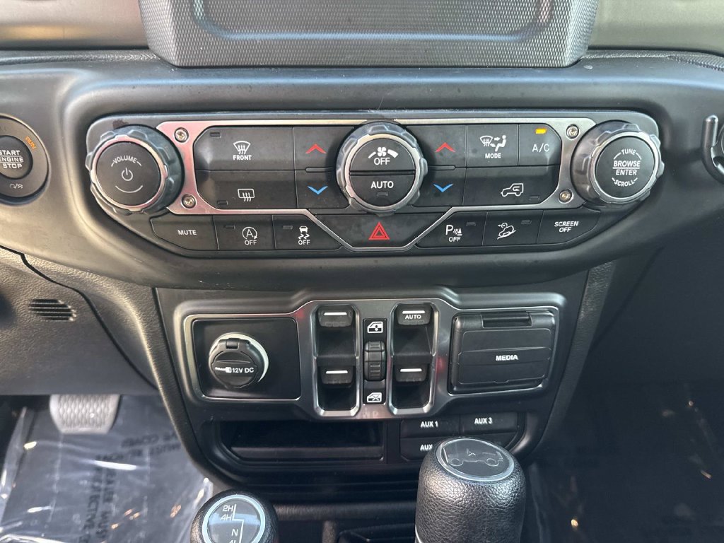 Used 2019 Jeep Wrangler Unlimited Sport S AWD/4WD image 29