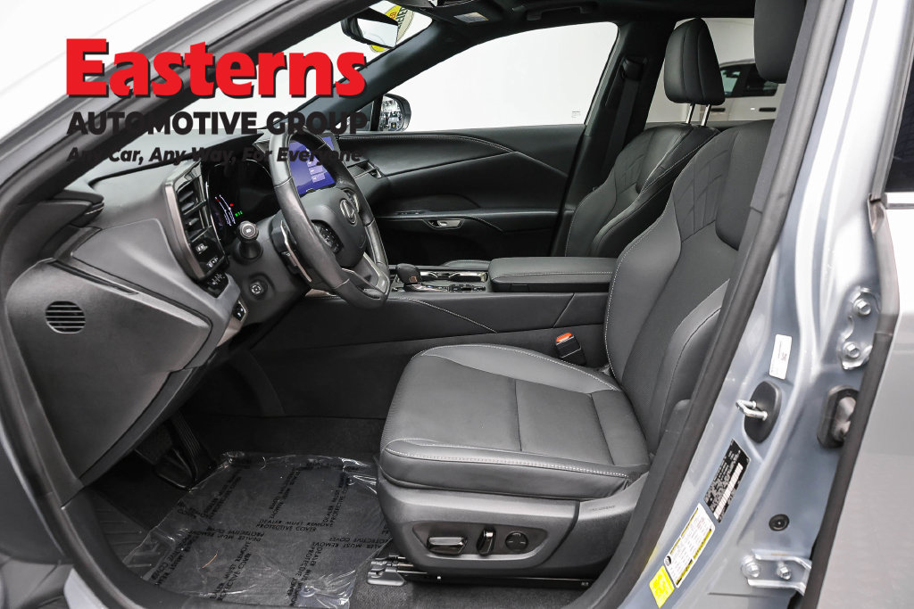 Used 2024 Lexus RX 350 Premium w/ Accessory Package (Z1) AWD/4WD image 15