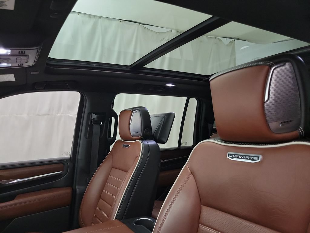 Certified 2023 GMC Yukon XL Denali Ultimate AWD/4WD image 8