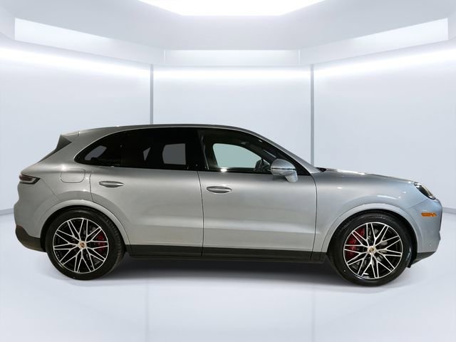 New 2026 Porsche Cayenne S image 8