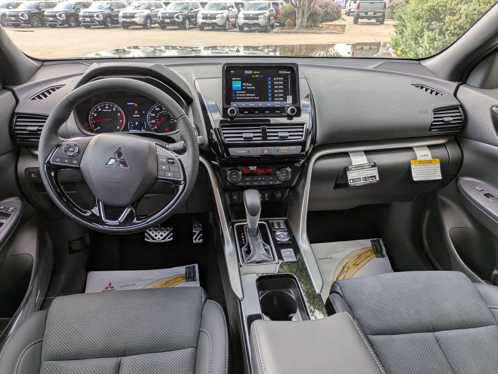 New 2025 Mitsubishi Eclipse Cross AWD image 15
