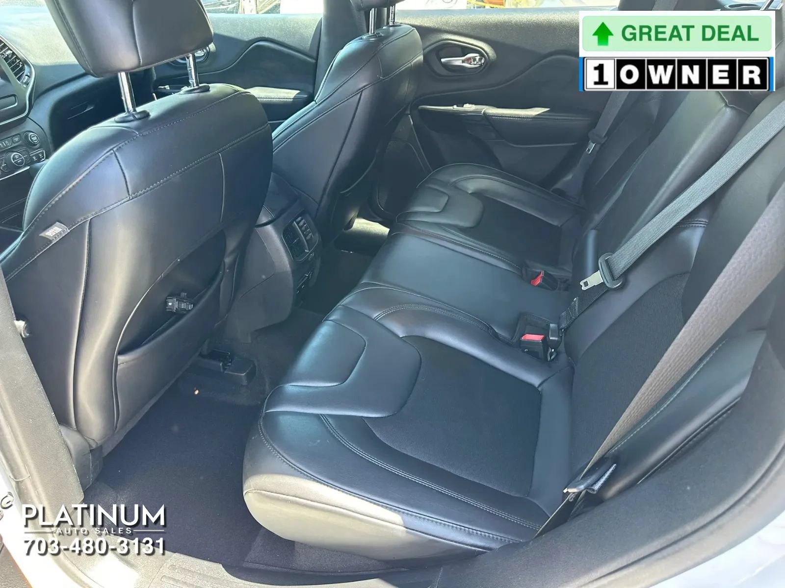 Used 2020 Jeep Cherokee Latitude Plus FWD image 15