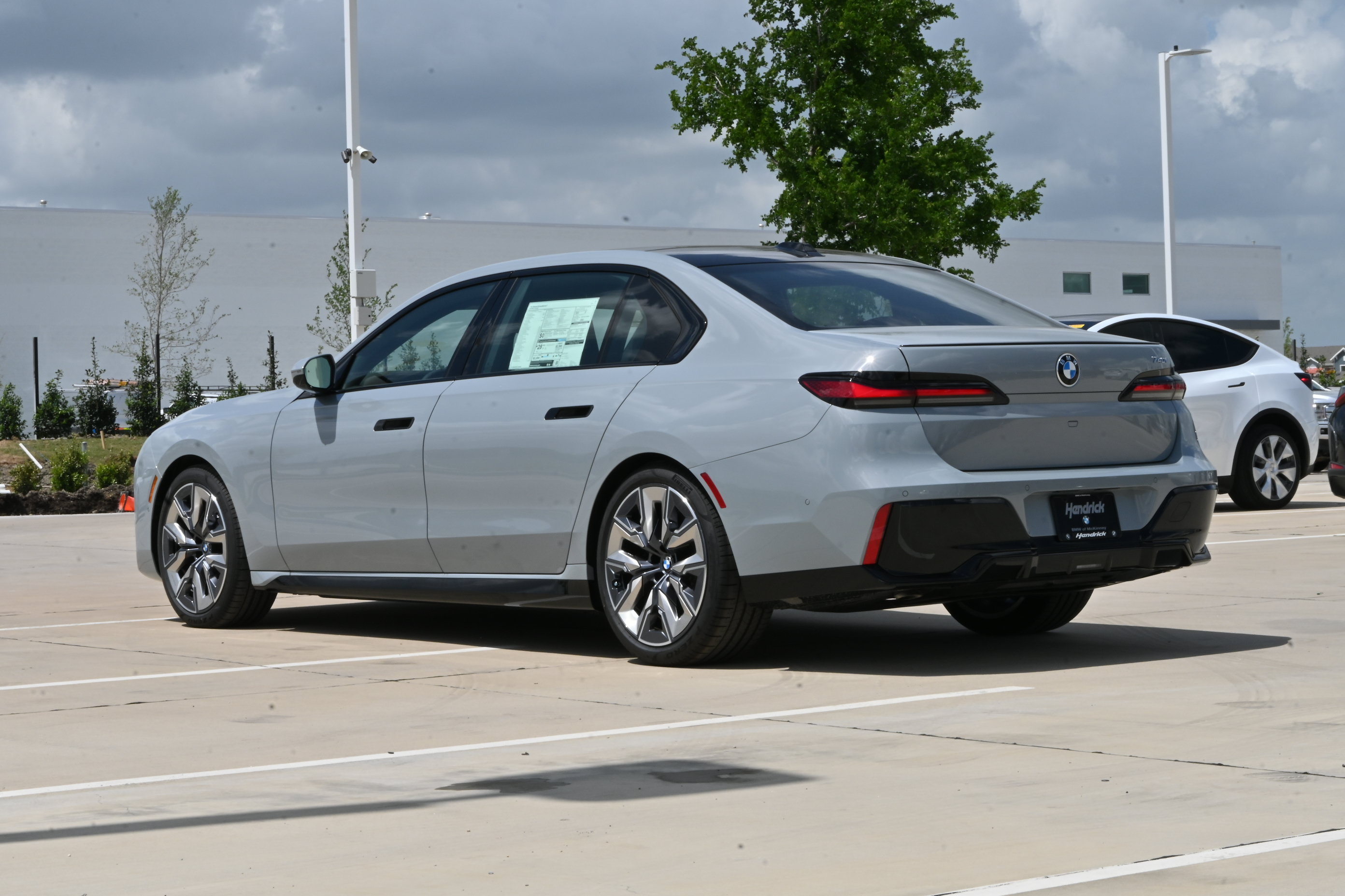 Used 2026 BMW 740i RWD image 6