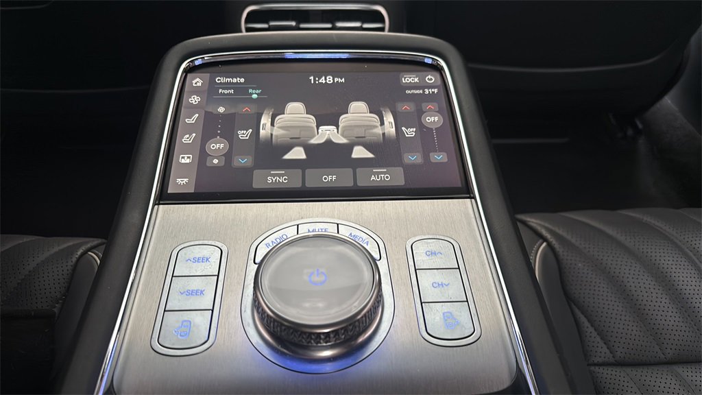 Used 2024 Genesis G90 3.5T image 11