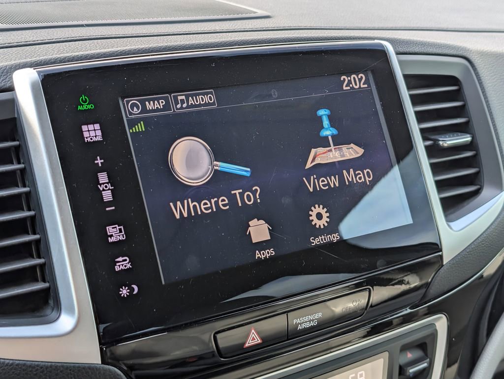 Used 2016 Honda Pilot Elite image 16