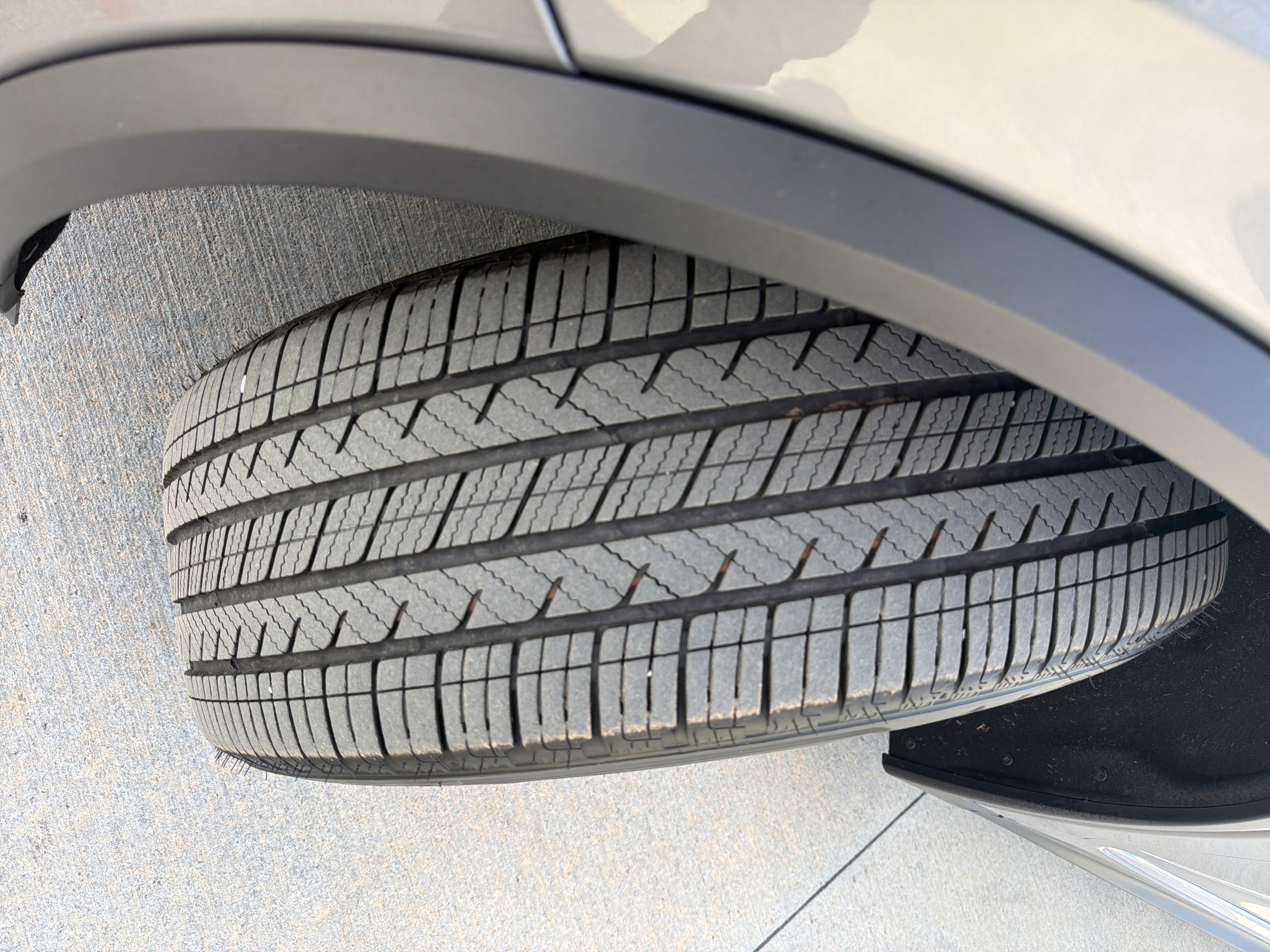 Certified 2024 Acura MDX FWD w/ Technology Package image 12