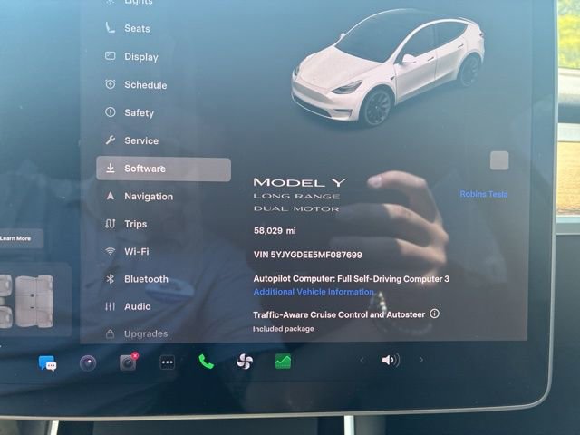 Used 2021 Tesla Model Y Long Range AWD/4WD image 10
