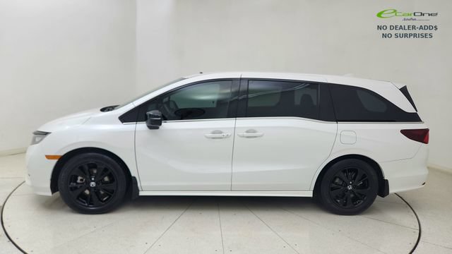 Used 2023 Honda Odyssey Sport image 3