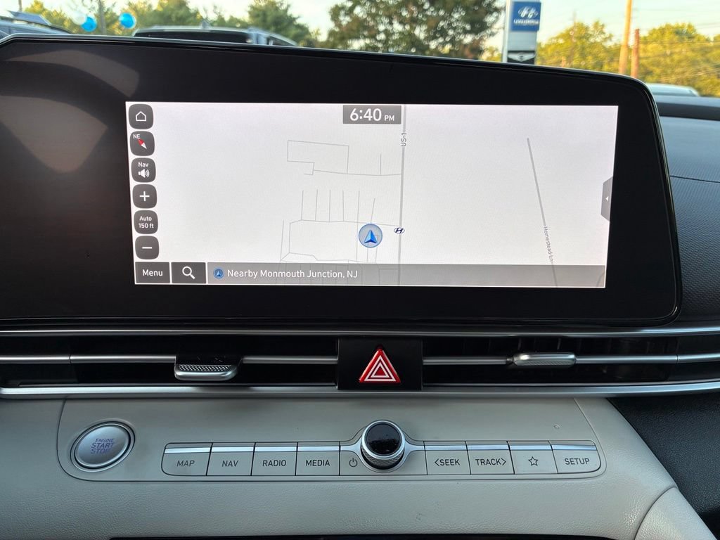 Used 2023 Hyundai Elantra Limited FWD image 27