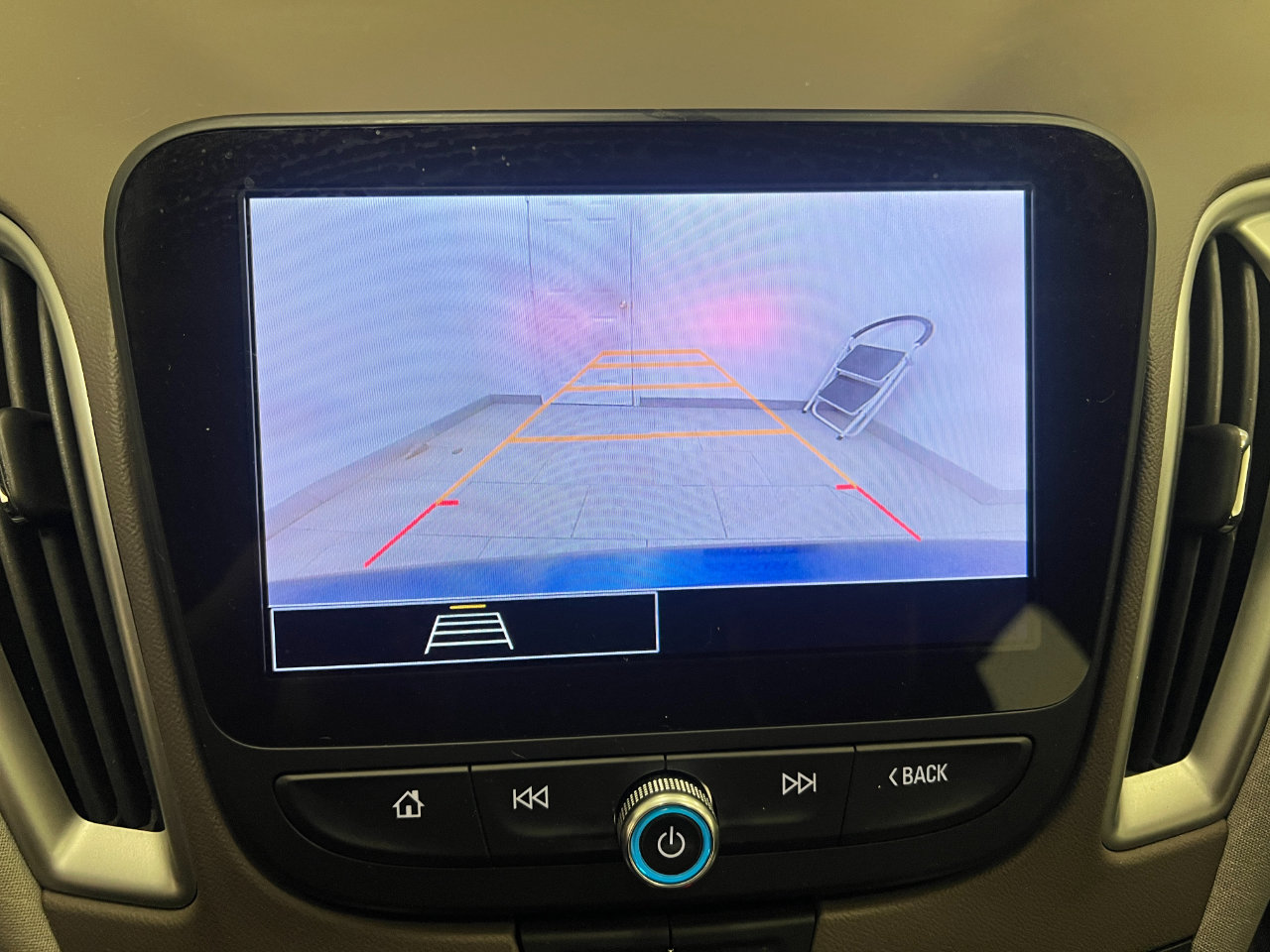 Used 2024 Chevrolet Malibu LS image 45