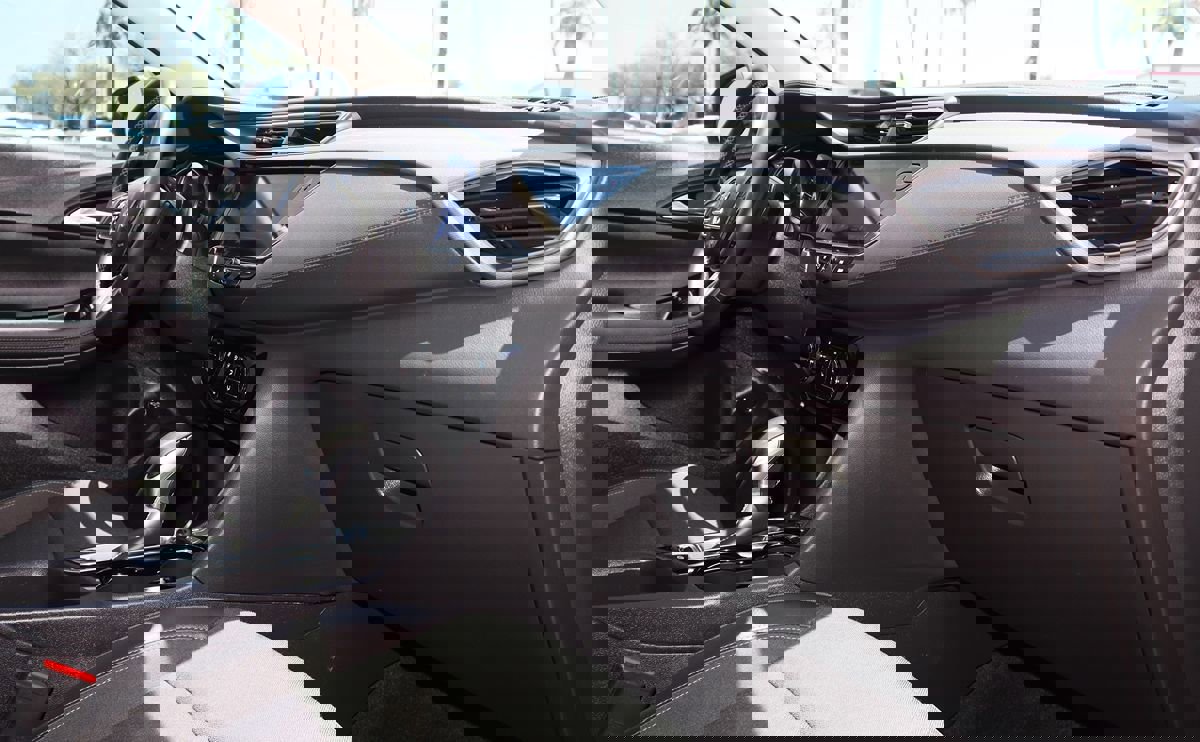 Used 2023 Buick Encore GX Select image 36