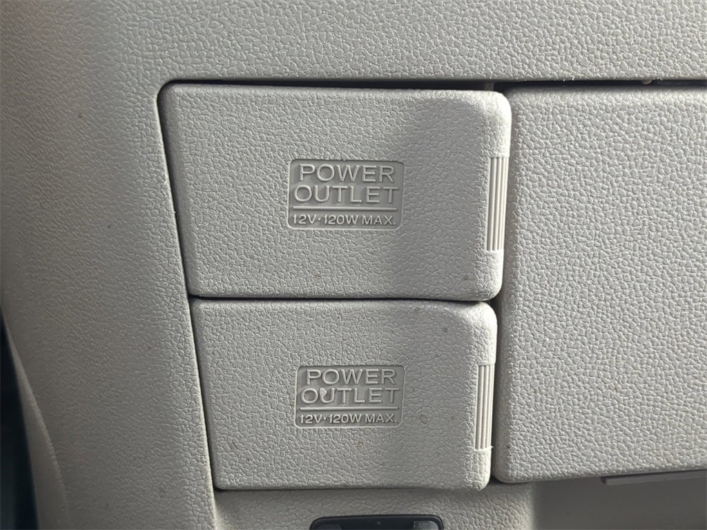 Used 2013 Honda Odyssey Touring image 27