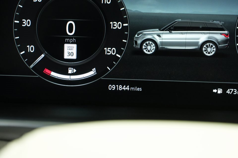Used 2019 Land Rover Range Rover Sport HSE Dynamic image 27