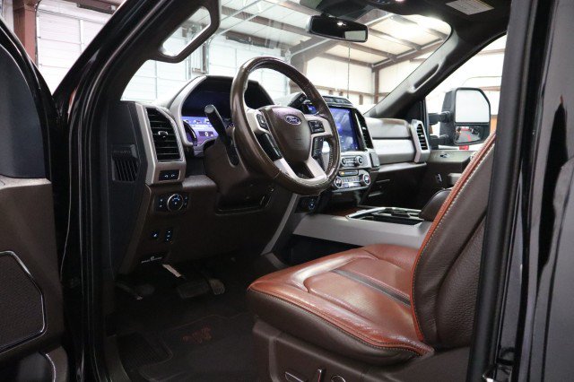Used 2022 Ford F450 King Ranch w/ King Ranch Ultimate Package AWD/4WD image 39