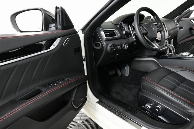 New 2024 Maserati Ghibli Modena Ultima Q4 image 8